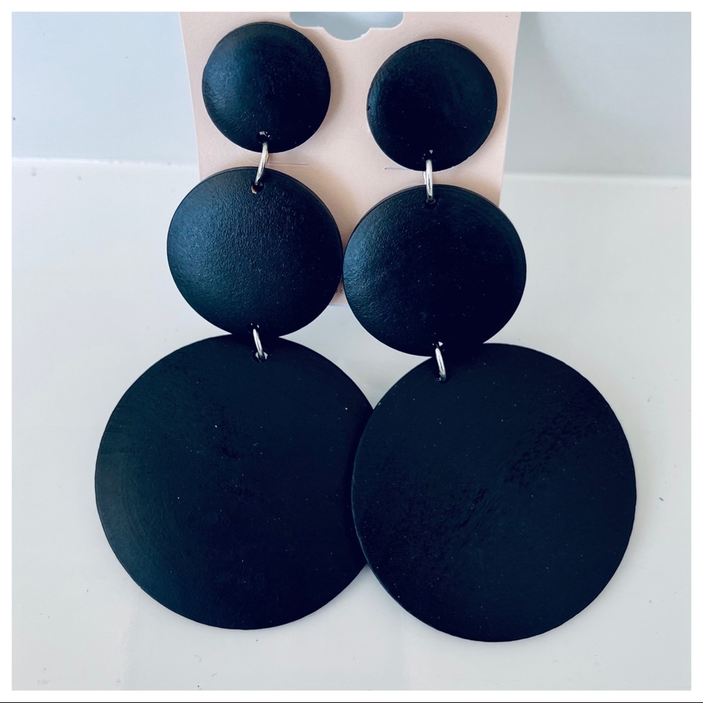 Boho Layered wood round fabulous earrings - Picture 5 of 10